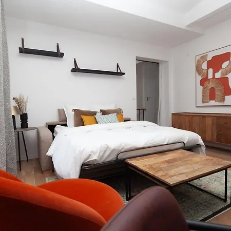 Apartmán 15 - Tour Montparnasse - Bd Pasteur - 2 Pieces *
