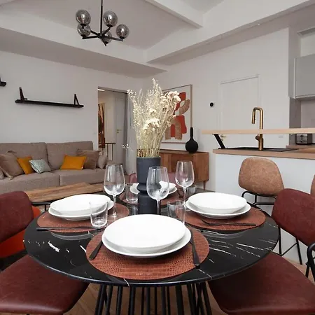 15 - Tour Montparnasse - Bd Pasteur - 2 Pieces Apartman