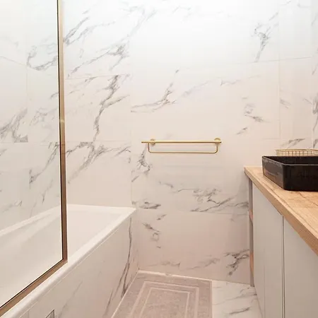 Apartment 15 - Tour Montparnasse - Bd Pasteur - 2 Pieces